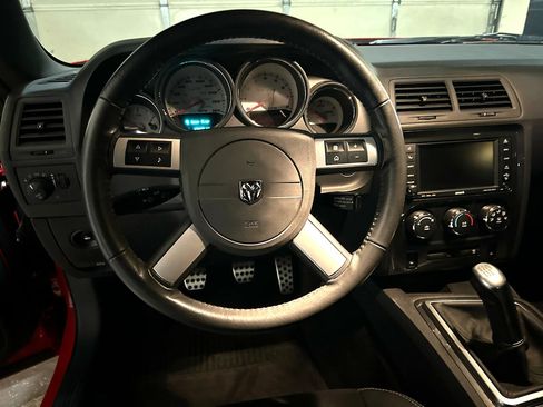 Used 2010 Dodge Challenger SRT8 image 11