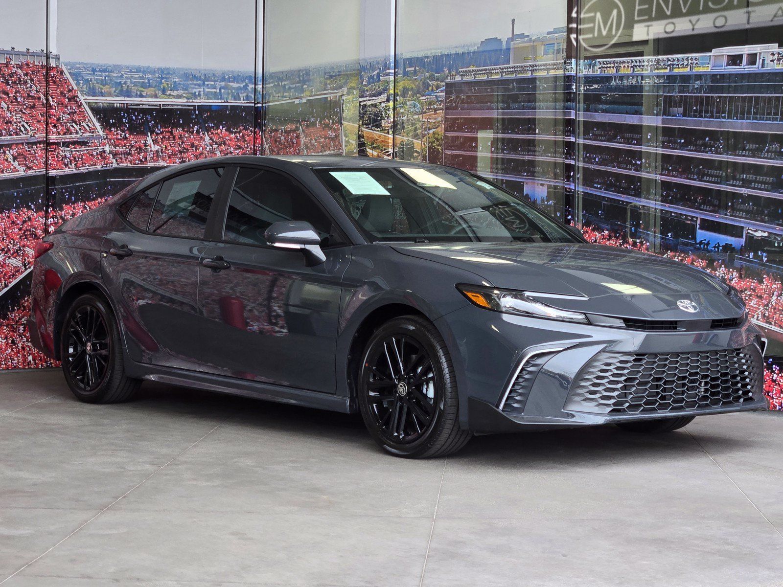 Certified 2026 Toyota Camry SE FWD image 1
