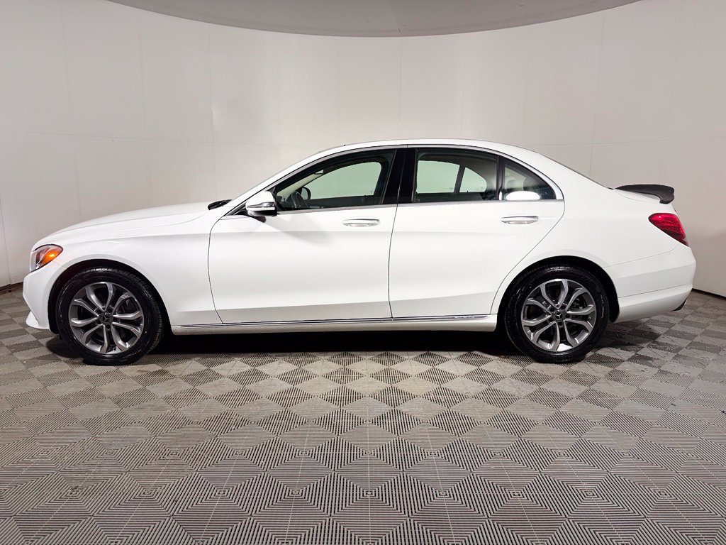 Used 2017 Mercedes-Benz C 300 4MATIC Sedan image 3