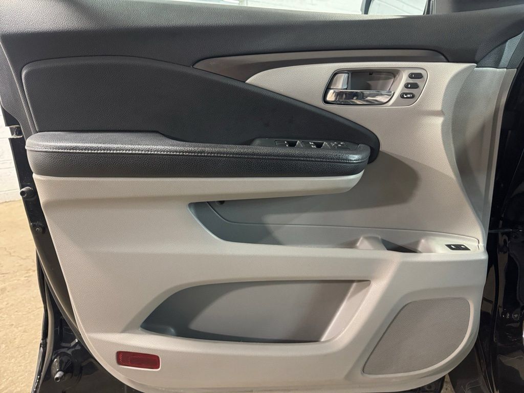 Used 2019 Honda Pilot EX-L image 23