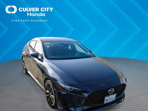 Used 2019 MAZDA MAZDA3 AWD Hatchback w/ Premium Pkg image 1