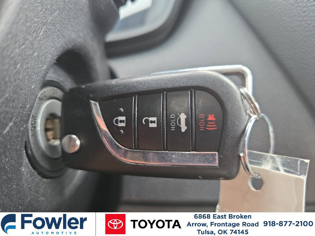 Used 2022 Toyota Corolla SE FWD image 21
