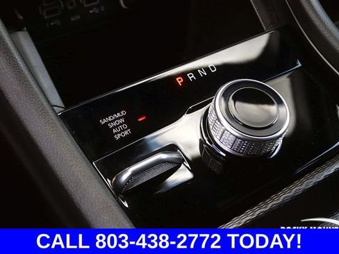 Used 2025 Jeep Grand Cherokee Limited AWD/4WD image 23