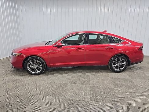 Used 2023 Honda Accord EX image 5