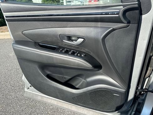 Used 2024 Hyundai Tucson Limited image 17