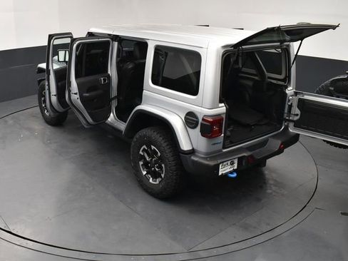 Used 2024 Jeep Wrangler Unlimited Rubicon 4xe image 22