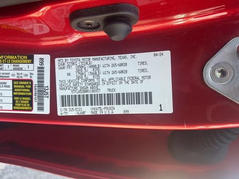 Used 2024 Toyota Tundra SR5 w/ SR5 Premium Package AWD/4WD image 27