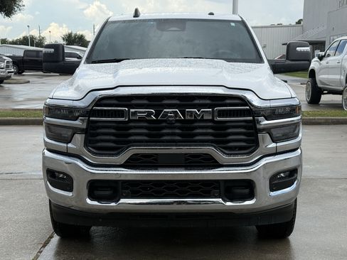 Used 2025 RAM 2500 Big Horn AWD/4WD image 11