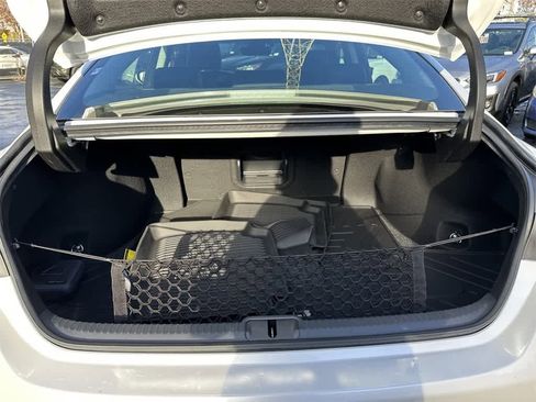 Used 2024 Lexus ES 300h image 20