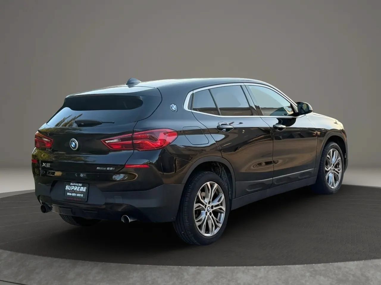 Used 2018 BMW X2 sDrive28i w/ Convenience Package FWD image 3
