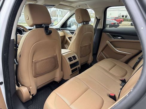 Used 2022 Jaguar F-PACE S AWD/4WD image 20