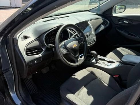Used 2019 Chevrolet Malibu LS w/ Driver Confidence Package II FWD image 12