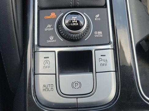 Used 2022 Kia Telluride EX w/ EX Premium Package AWD/4WD image 43