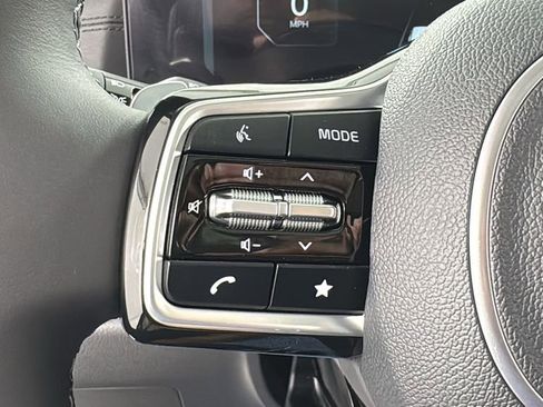 New 2026 Kia Carnival SX w/ SX Dark Edition Package image 22