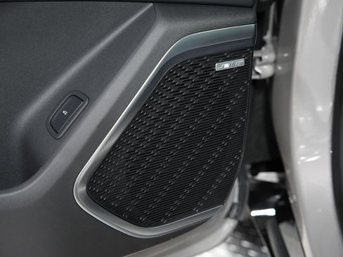 New 2026 Buick Enclave Sport Touring w/ Power Package image 25