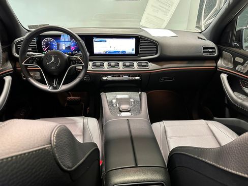 Certified 2025 Mercedes-Benz GLE 580 4MATIC image 9