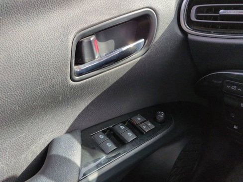 Used 2017 Toyota Prius Prime Plus image 25