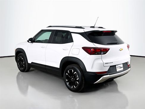 Used 2023 Chevrolet TrailBlazer LT w/ Convenience Package image 6