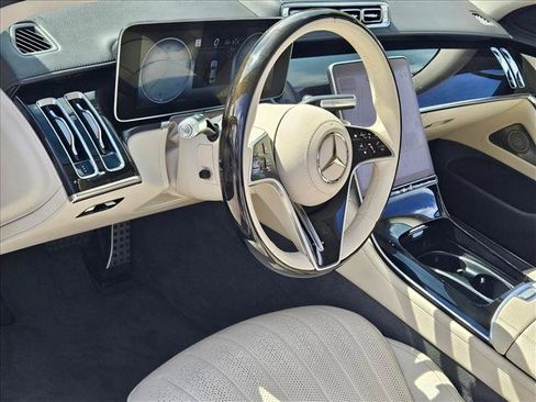 Used 2023 Mercedes-Benz S 500 4MATIC image 9