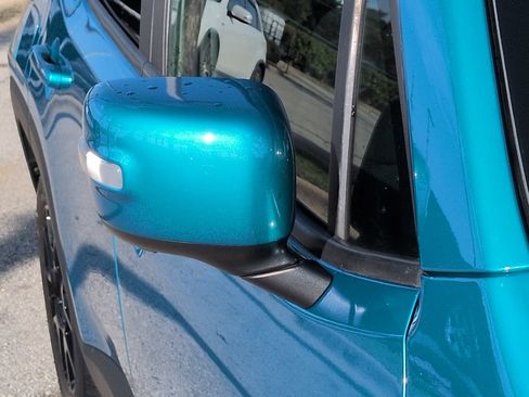 Used 2020 Jeep Renegade Altitude FWD image 11