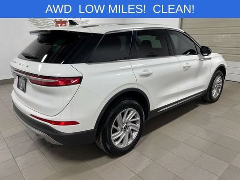 Used 2023 Lincoln Corsair AWD image 6