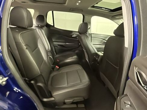 Used 2023 GMC Acadia SLT w/ Elevation Edition AWD/4WD image 30