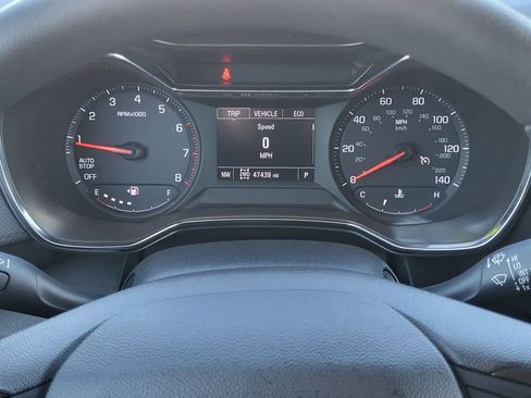 Used 2022 Chevrolet TrailBlazer LT w/ Convenience Package AWD/4WD image 16
