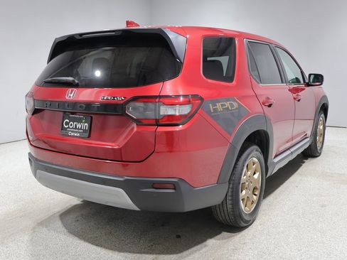 Used 2023 Honda Pilot EX-L image 2