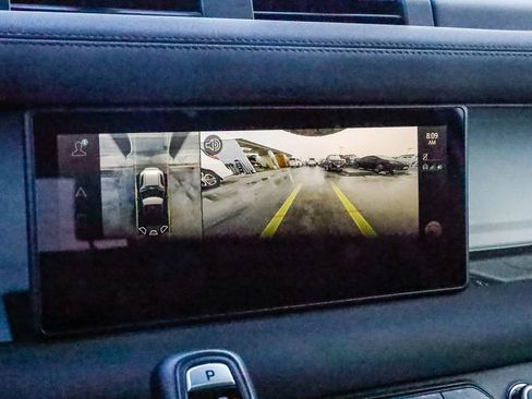 Used 2023 Land Rover Defender 90 S image 25