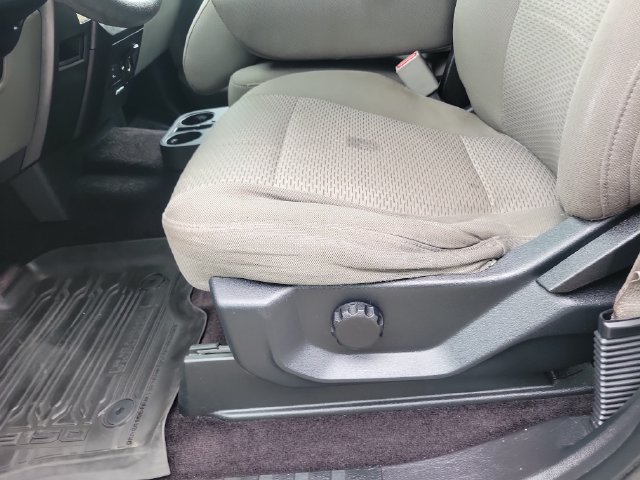 Used 2017 Ford F150 XLT AWD/4WD image 14