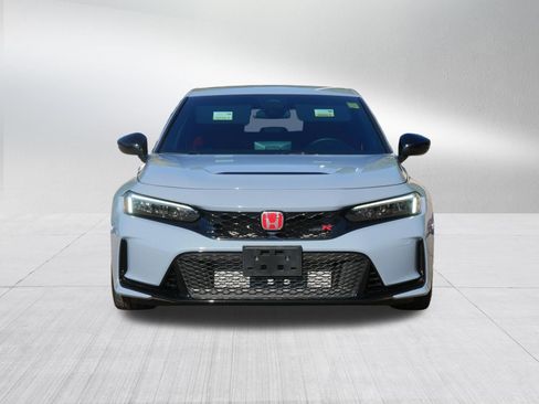 Used 2025 Honda Civic Type R image 2