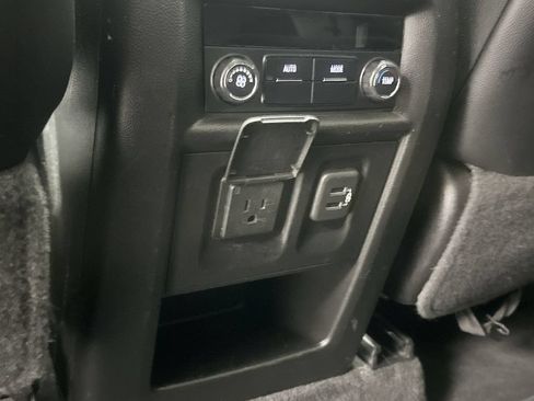 Used 2018 Chevrolet Traverse LT AWD/4WD image 57