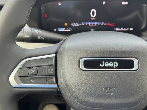 New 2026 Jeep Compass Limited AWD/4WD image 25