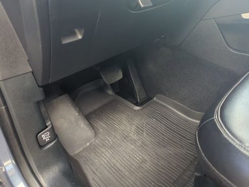 Used 2021 Ford Explorer XLT w/ Equipment Group 202A image 36