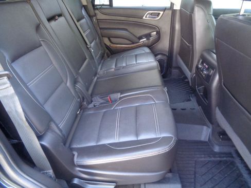Used 2018 GMC Yukon Denali w/ Open Road Package AWD/4WD image 8