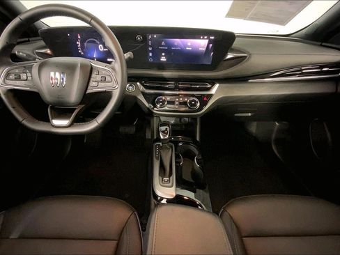 Used 2025 Buick Envista Sport Touring FWD image 15