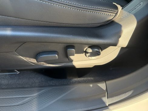 New 2026 Subaru Outback Touring XT image 18