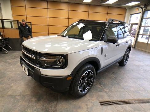 New 2026 Ford Bronco Sport Outer Banks AWD/4WD image 3