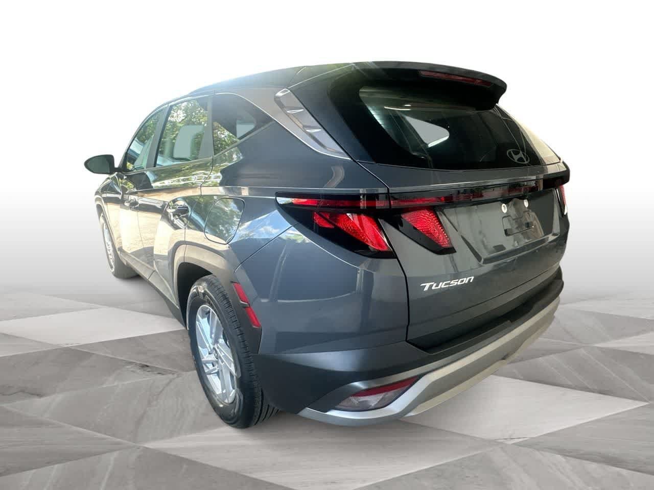 Used 2026 Hyundai Tucson SE FWD image 6
