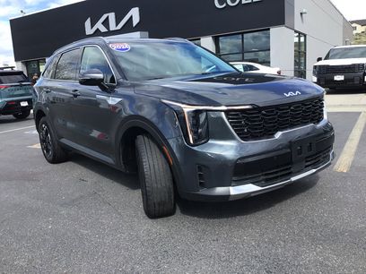 Used 2024 Kia Sorento S