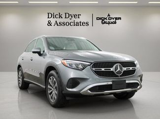 Used 2023 Mercedes-Benz GLC 300 video 1