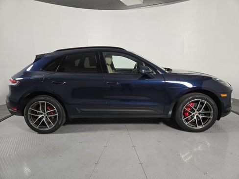 Used 2022 Porsche Macan S image 17