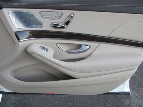 Used 2019 Mercedes-Benz S 560 S 560 image 26