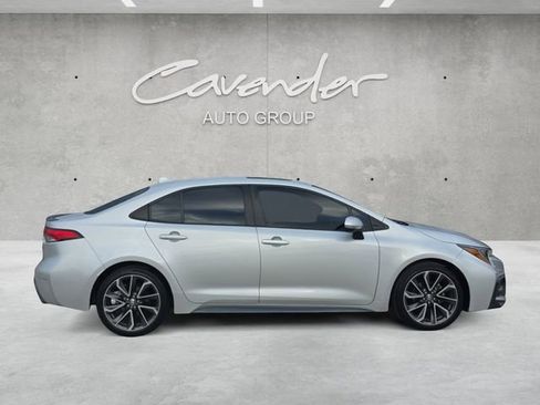 Used 2022 Toyota Corolla XSE image 17