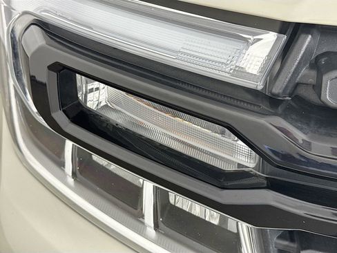 Used 2024 Ford Maverick Lariat FWD image 36