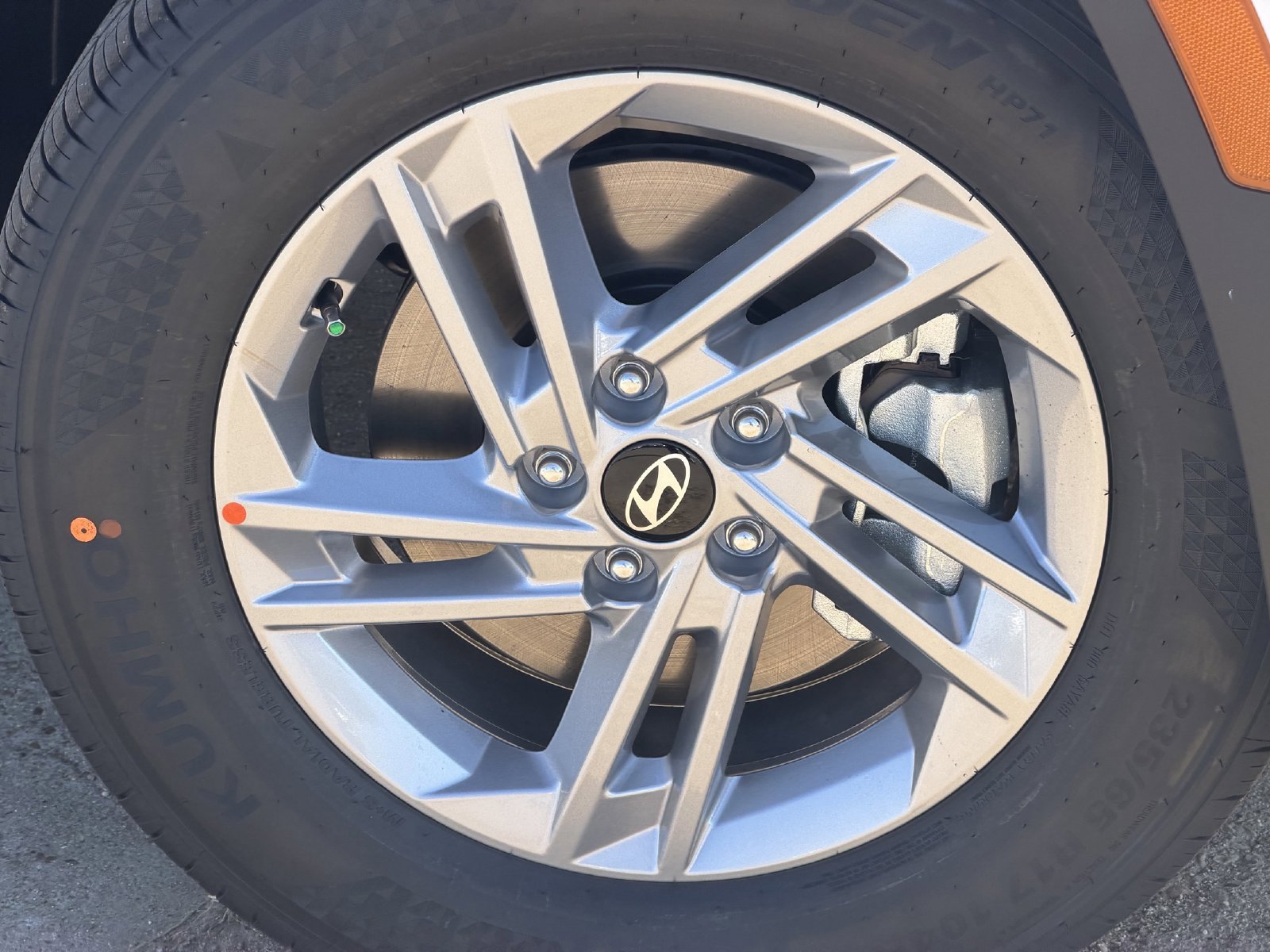 Certified 2026 Hyundai Tucson SE FWD image 11