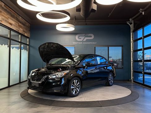 Used 2021 Nissan Versa SV image 24