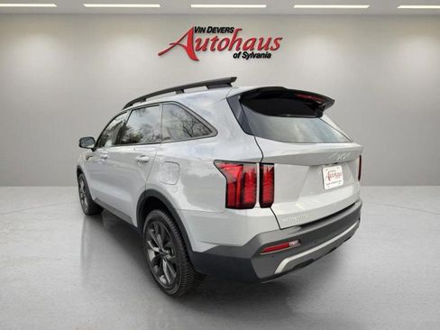 Used 2023 Kia Sorento X-Line EX image 5