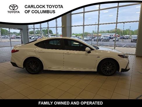 Used 2025 Toyota Camry SE w/ Convenience Package FWD image 6