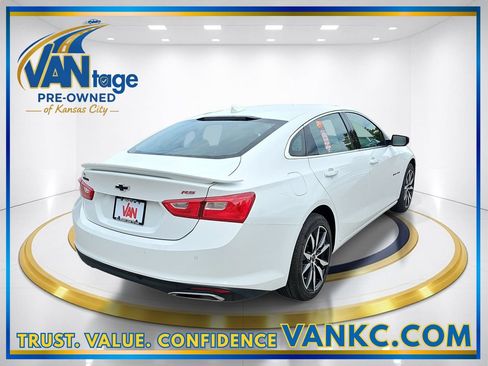 Used 2023 Chevrolet Malibu RS w/ Driver Confidence Package FWD image 6